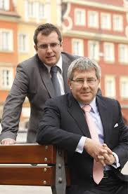 polityka-99e6056ab62875976.jpg