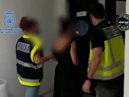 polityka27c3d6aacf44b4f5.jpg