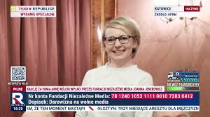 polityka410ee31005bea476.jpg